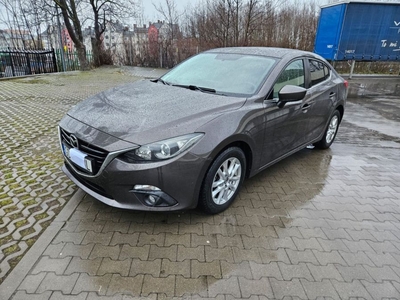 Mazda 3 2016 · 99 000 km · 1 998 cm3 · Benzyna