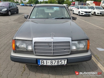 Mercedes-Benz 250