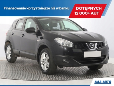 Nissan Qashqai I Crossover Facelifting 2.0 140KM 2012