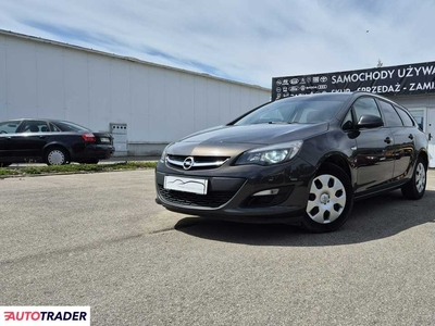 Opel Astra 1.6 diesel 110 KM 2015r. (Giżycko)