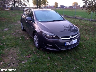 Opel Astra J 2014r. 1,4 turbo 140KM z fabrycznym LPG