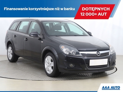 Opel Astra J Sports Tourer 1.7 CDTI ECOTEC 110KM 2011