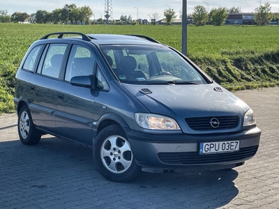 Opel Zafira 1.6 benz 7 osoobowy, zadbany. Oc i PT