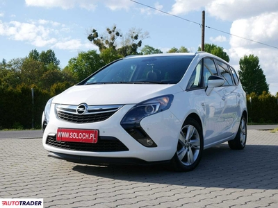 Opel Zafira 1.6 diesel 120 KM 2015r. (Goczałkowice-Zdrój)