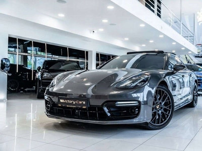 Porsche Panamera II Liftback 4.0 550KM 2018