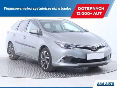 Toyota Auris II 2015