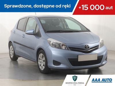 Toyota Yaris III Hatchback 5d 1.33 Dual VVT-i 99KM 2011