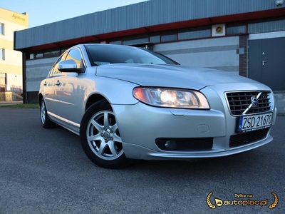 Volvo S80