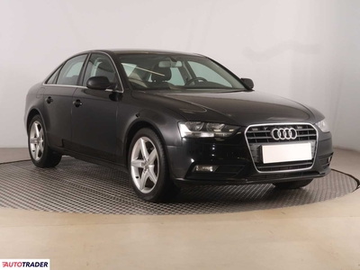 Audi A4 2.0 174 KM 2014r. (Piaseczno)