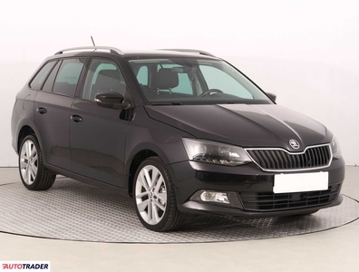 Skoda Fabia 1.2 108 KM 2015r. (Piaseczno)