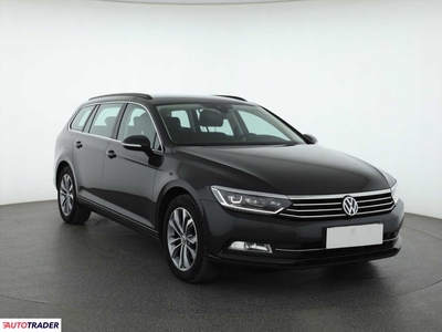 Volkswagen Passat 2.0 147 KM 2019r. (Piaseczno)