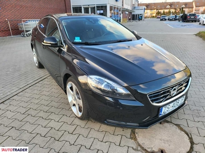 Volvo V40 2.0 diesel 150 KM 2014r. (szczecin)