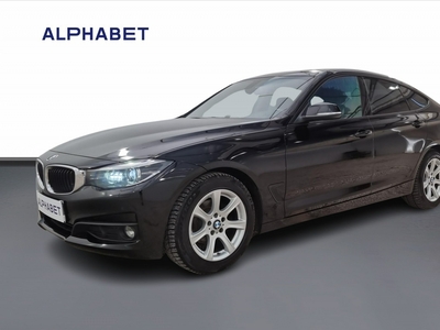 BMW SERIA 3 V (F30/F31/F34) BMW SERIA 3 318d Advantage aut Salon PL 1wł. F-Vat