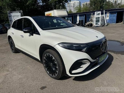 MERCEDES EQS SUV