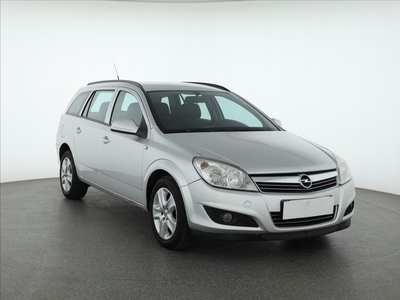 Opel Astra H , Salon Polska, Serwis ASO