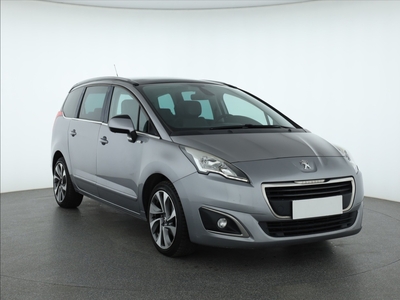 Peugeot 5008 , Salon Polska, 7 miejsc, Skóra, Navi, Klimatronic, Tempomat,