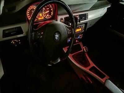 BMW E90 320i LCI zadbany