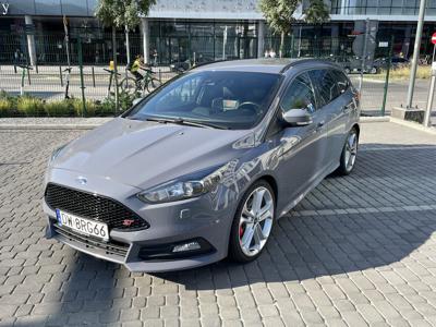 Ford Focus III Ford Focus 2.0 TDCi ST