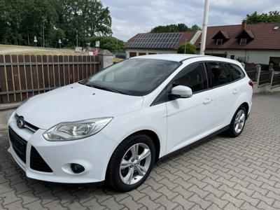 Ford Focus III Kombi Facelifting 1.0 EcoBoost 100KM 2014