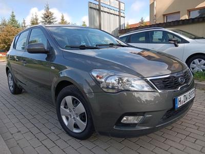 _Kia cee'd 1.6 Crdi Model 2011_Serwis_