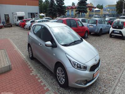 Kia Ceed II Hatchback 5d 1.6 CRDi 110KM 2013