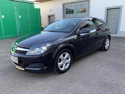 Opel Astra GTC 1.6, zadbana, 2 komplety kół