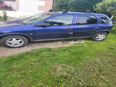 Opel corsa B 1996