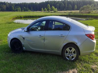 Opel Insignia 2.0 CDTI (uszkodzony)