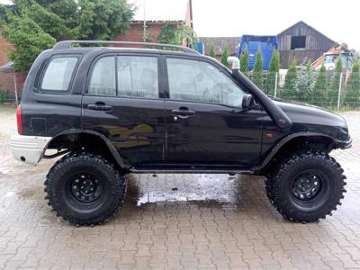 Suzuki Grand Vitara 4x4 zmota Jeep