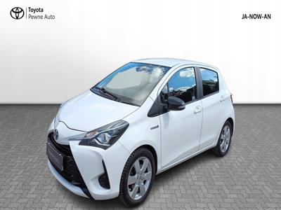 Toyota Yaris III Hatchback 5d Facelifting Hybrid 100KM 2017