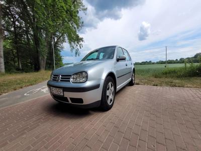 Używane Volkswagen Golf - 6 900 PLN, 280 000 km, 2002