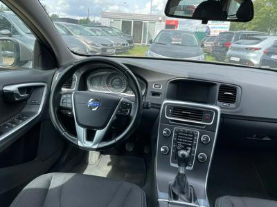 Volvo V60 D2 115KM LIFT Navi Led Alufelgi Zadbane Zarejestrowane w Polsce!