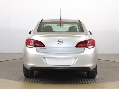 Opel Astra 2013 1.4 16V 192284km Sedan