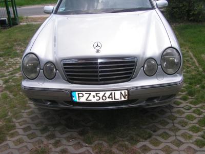 Używane Mercedes-Benz Klasa E - 27 800 PLN, 385 200 km, 2002