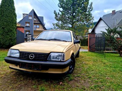 Używane Opel Ascona - 3 500 PLN, 136 740 km, 1984