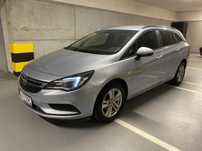 Używane Opel Astra - 48 900 PLN, 61 600 km, 2016