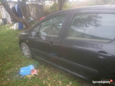 Peugeot 307 2.0 HDI 2001r na części