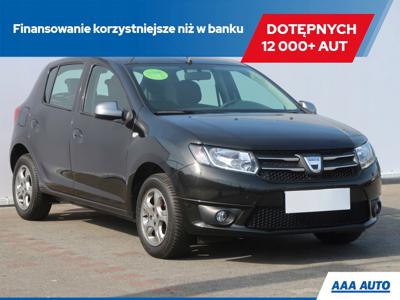 Dacia Logan II Sedan 1.2 16V 75KM 2015