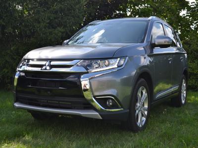 Mitsubishi Outlander III SUV Facelifting 2015 2.0 MIVEC 150KM 2015