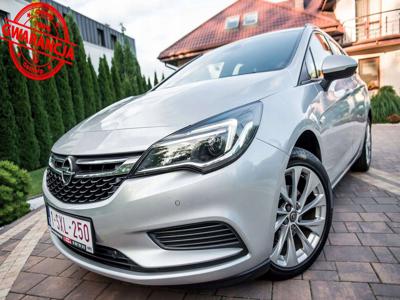 Opel Astra K Sports Tourer 1.4 Turbo 125KM 2017