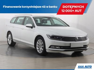 Volkswagen Passat B8 Variant 2.0 TDI BlueMotion SCR 150KM 2017