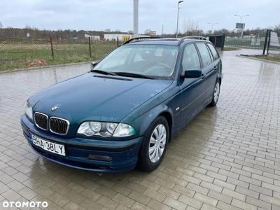 BMW Seria 3 318i