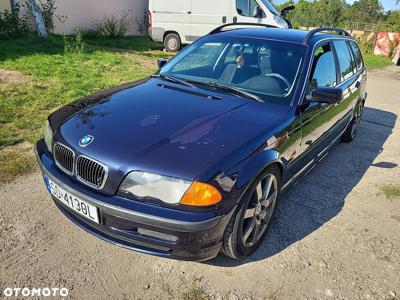 BMW Seria 3 320i