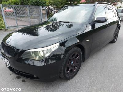 BMW Seria 5 523i