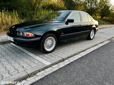 BMW Seria 5 523i