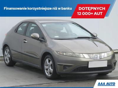 Honda Civic VIII Hatchback 5d 1.4 i 83KM 2007