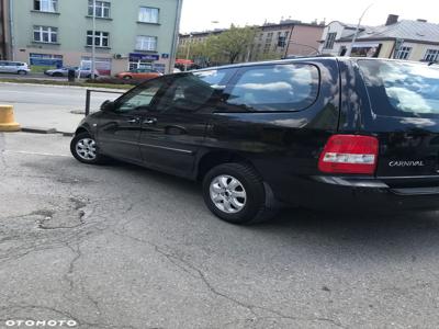 Kia Carnival 2.9 CRDi Tour