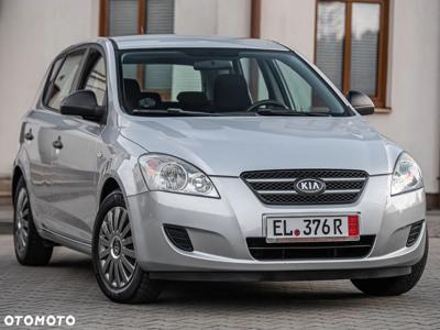 Kia Ceed Cee'd 1.6 CRDi M