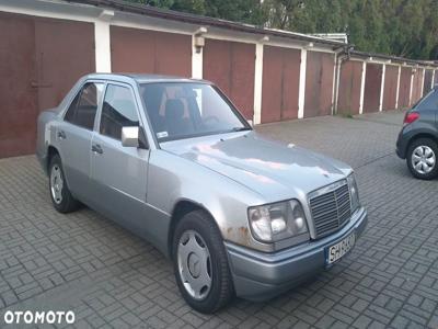 Mercedes-Benz Klasa E 200 D