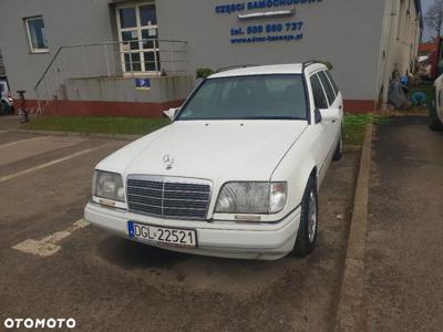 Mercedes-Benz W124 (1984-1993)